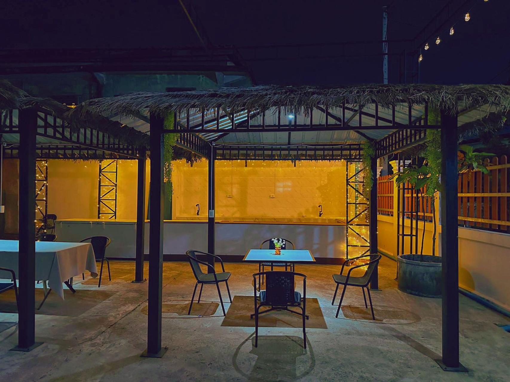 Venn Hostel Vientiane Buitenkant foto