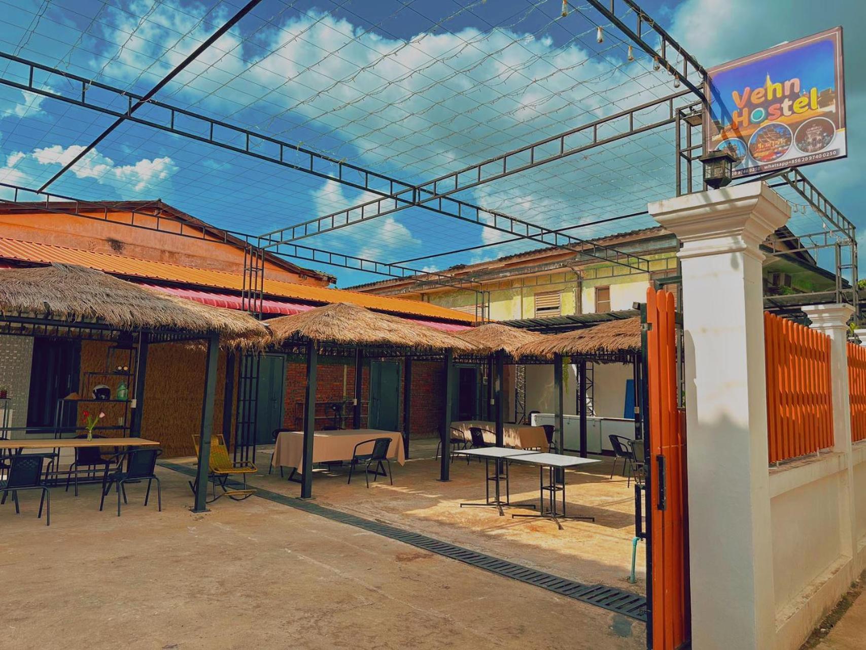Venn Hostel Vientiane Buitenkant foto