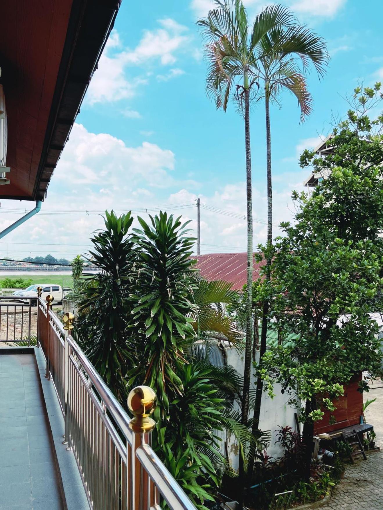 Venn Hostel Vientiane Buitenkant foto